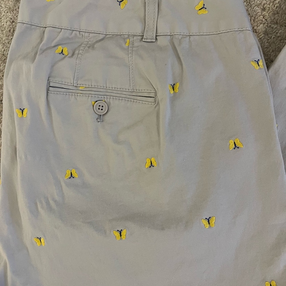 Talbots Plus Size Embroidered Butterfly The Weekend Khaki Chino Pants Sz 16W - Picture 2 of 8